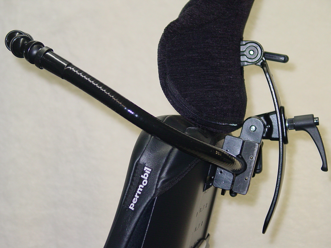 Flex Arm Mounting System with 12-Inch Flex Arm for UniTrack